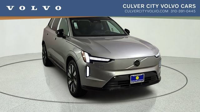 New 2026 Volvo EX90 Ultra
