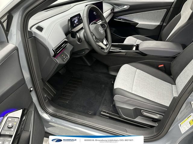 Certified 2025 Volkswagen ID.4 Pro AWD/4WD image 11