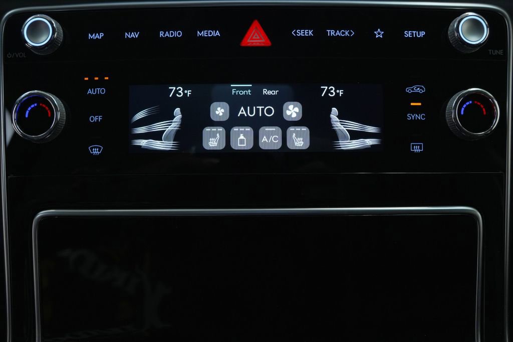New 2025 Genesis GV80 2.5T Standard image 47