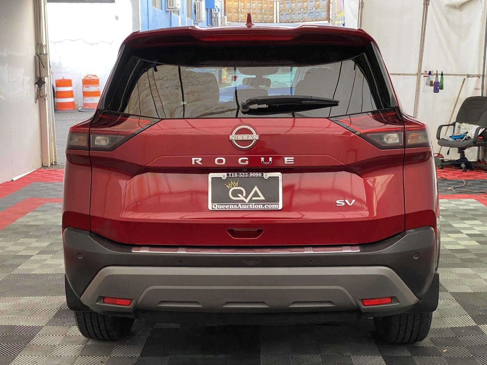 Used 2022 Nissan Rogue SV FWD image 5