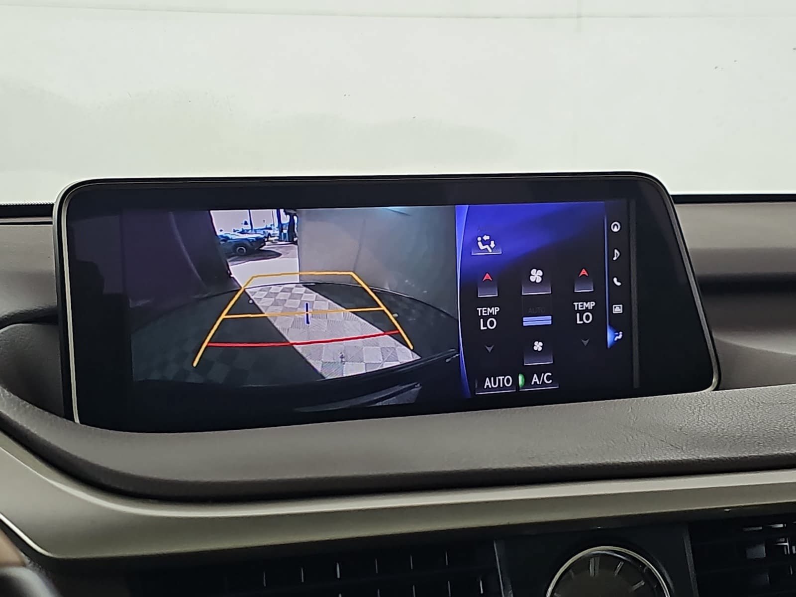 Used 2018 Lexus RX 350 FWD w/ Premium Package image 21