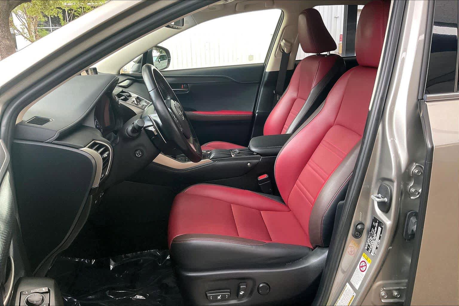 Used 2018 Lexus NX 300h AWD w/ Premium Package image 8