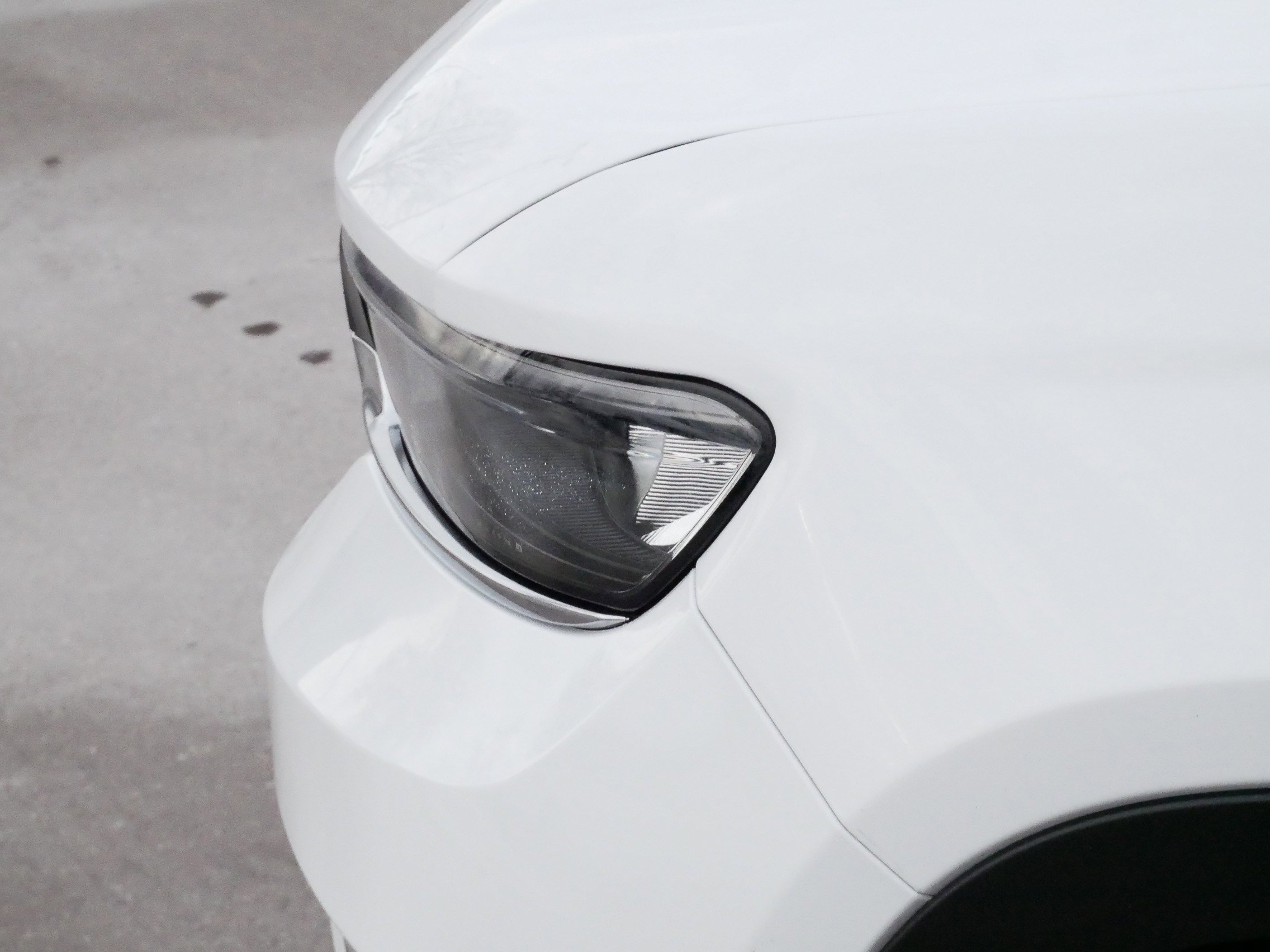 Used 2025 Jeep Grand Cherokee Limited w/ Luxury Tech Group II image 16