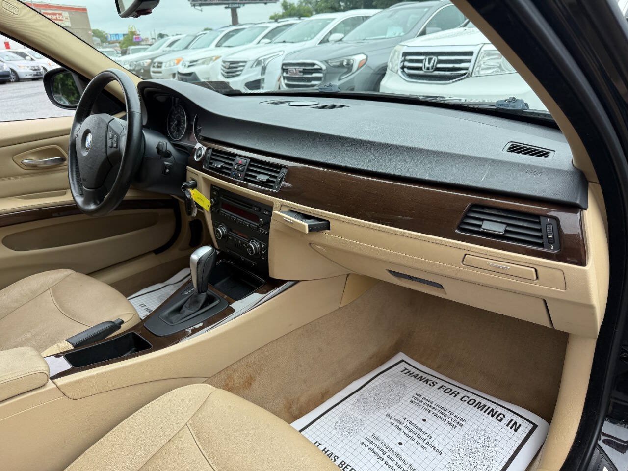 Used 2009 BMW 328i xDrive Sedan AWD/4WD image 33