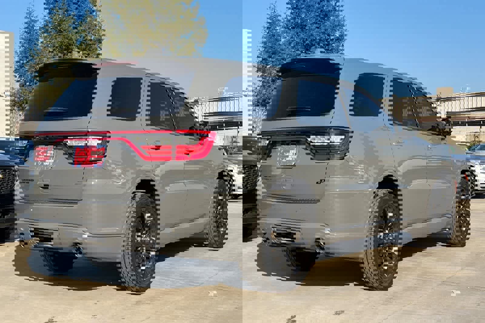 Used 2022 Dodge Durango GT image 3