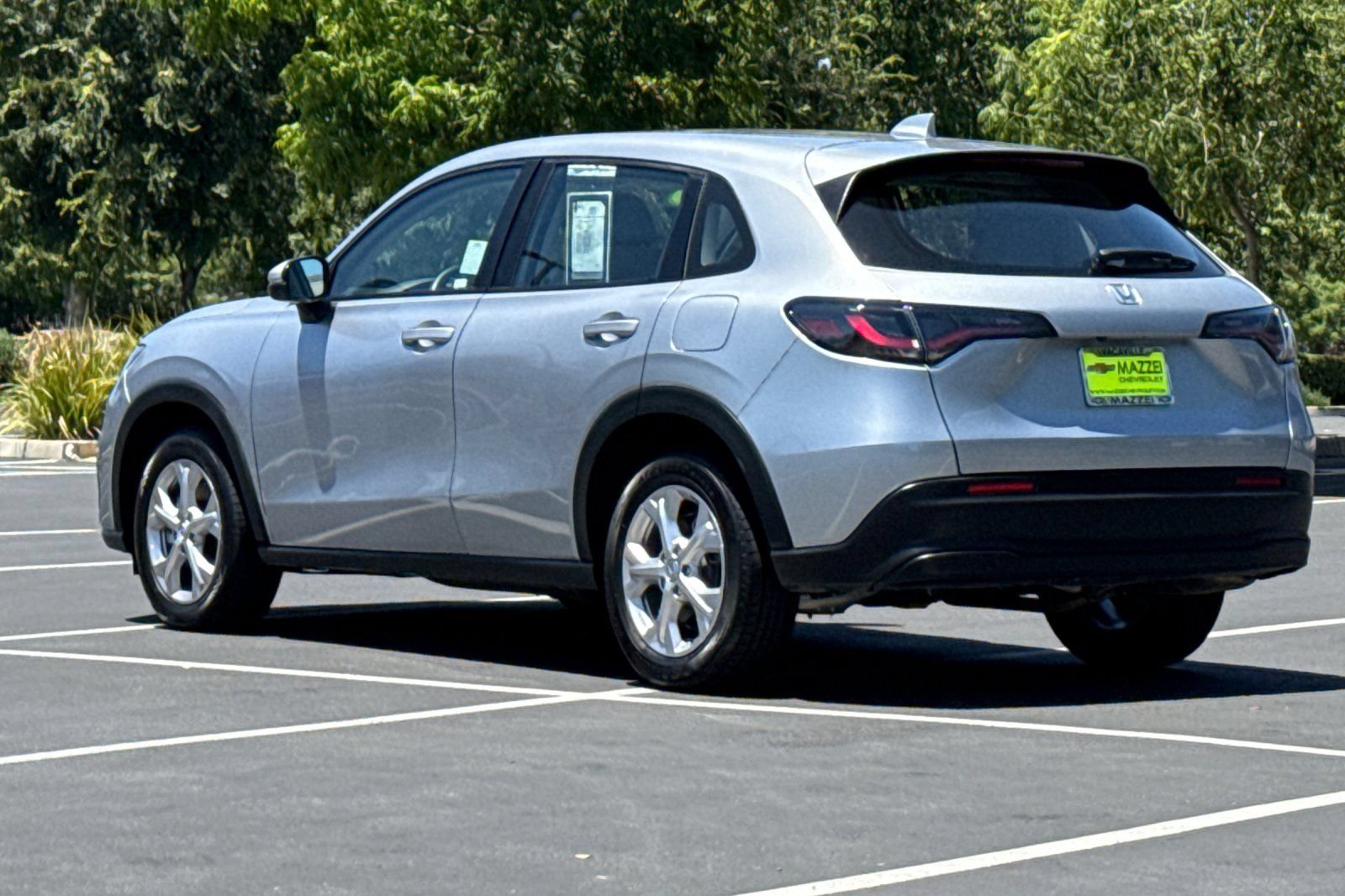 Used 2023 Honda HR-V LX image 3