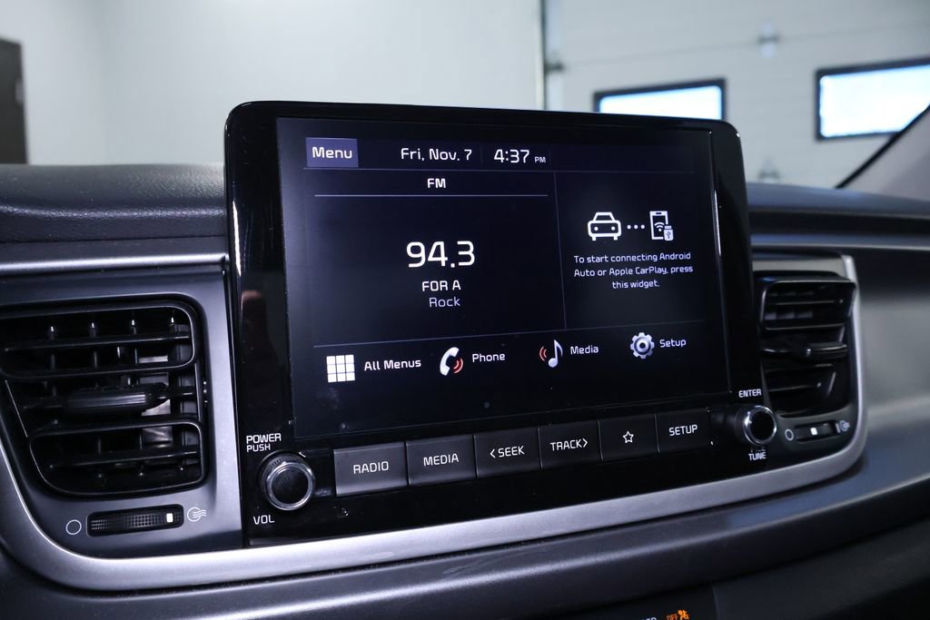 Used 2023 Kia Rio S image 23