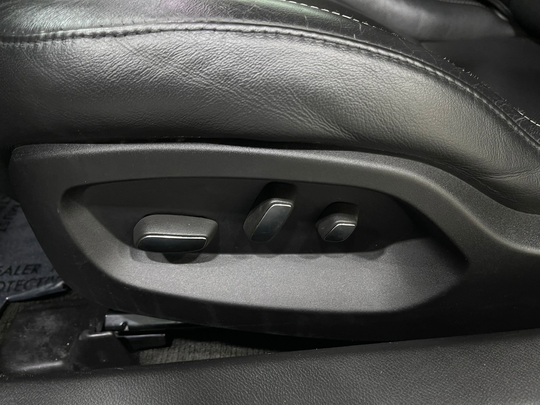 Used 2016 Chevrolet Corvette Stingray w/ 3LT Preferred Equipment Group image 17