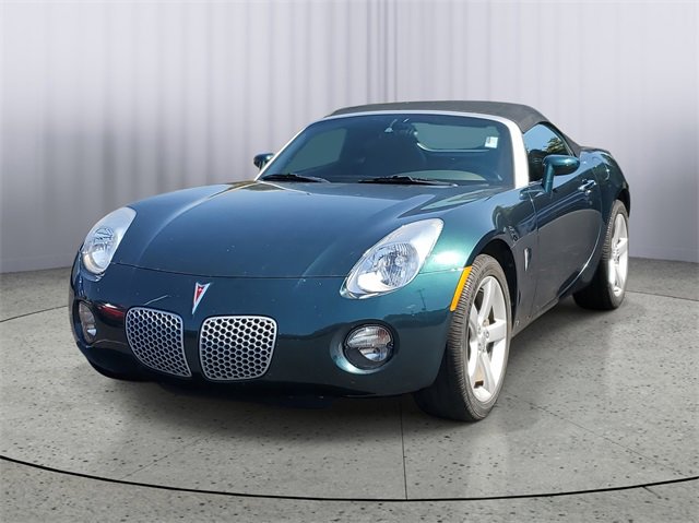 Used 2006 Pontiac Solstice Convertible w/ Premium Package image 4
