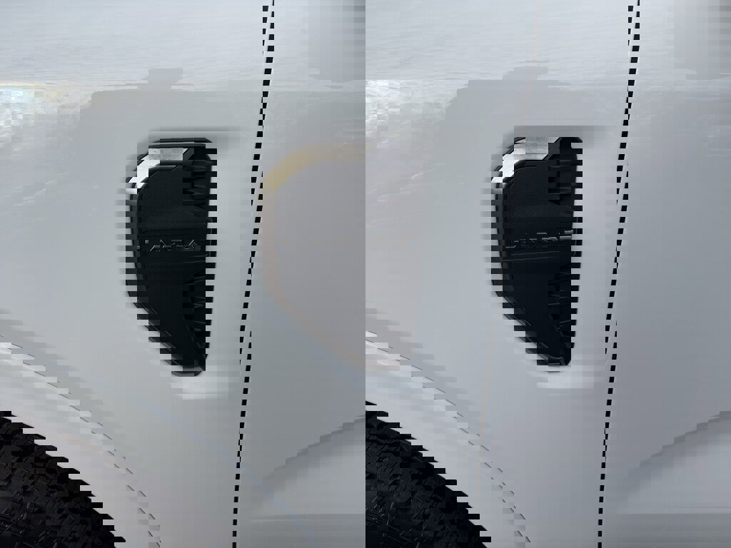 New 2025 Ford Ranger Lariat w/ FX4 Off-Road Package image 31