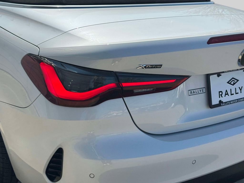 Used 2023 BMW 430i xDrive Convertible w/ Premium Package image 10