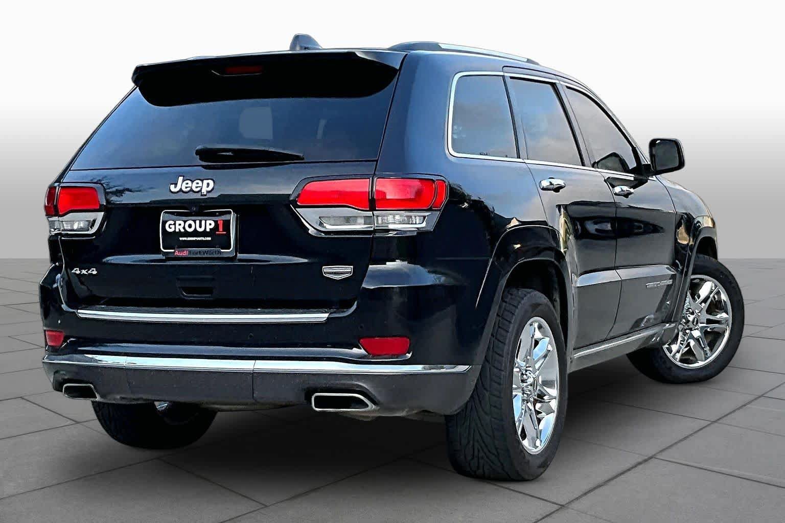 Used 2014 Jeep Grand Cherokee Summit AWD/4WD image 12
