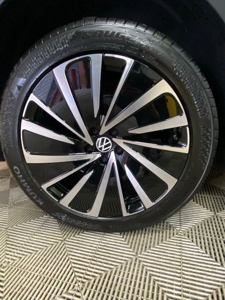 New 2026 Volkswagen ID.4 Pro AWD/4WD image 9