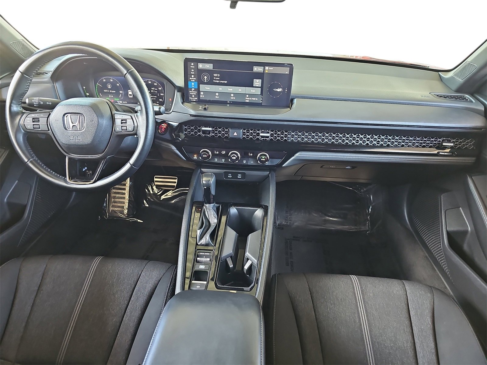 Used 2024 Honda Accord Sport image 9