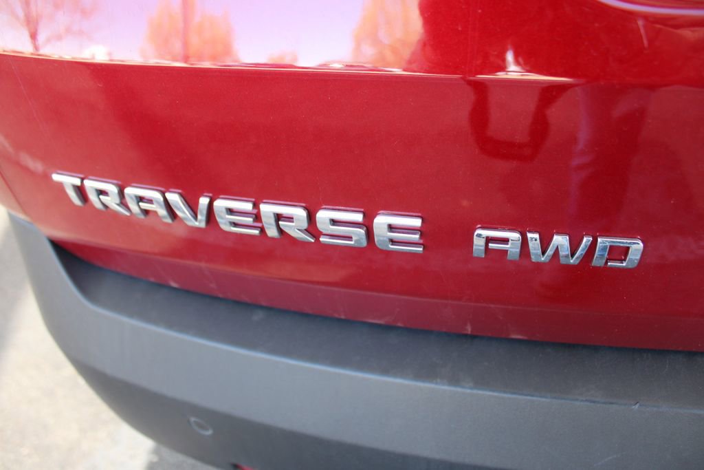 Used 2022 Chevrolet Traverse LT w/ LPO, Floor Liner Package image 69