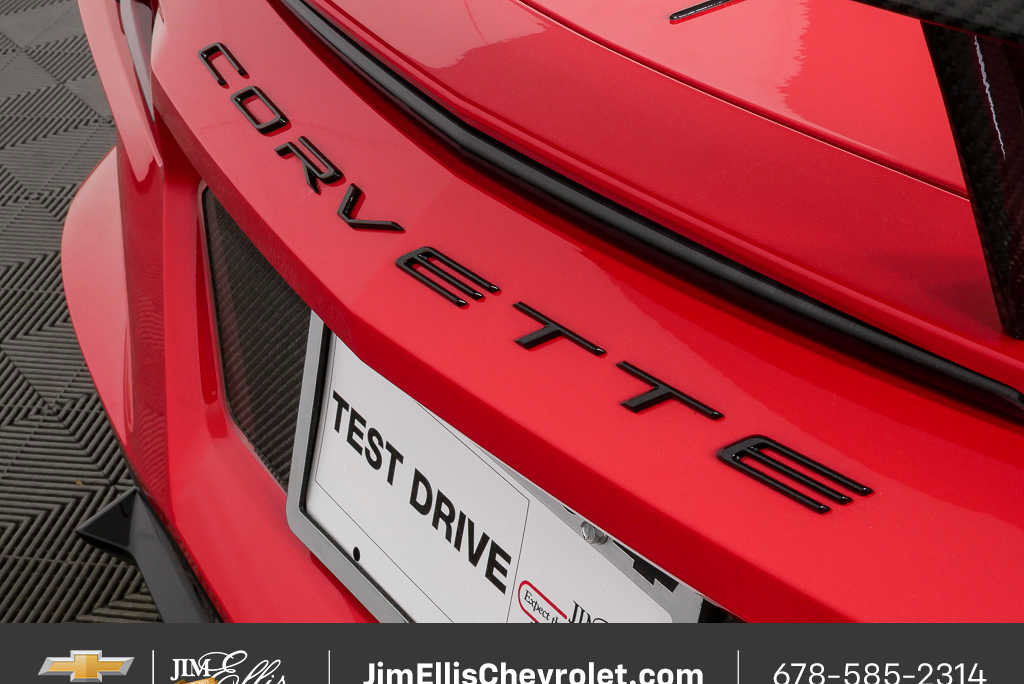 Used 2024 Chevrolet Corvette Stingray Premium Conv w/ Z51 Performance Package RWD image 63