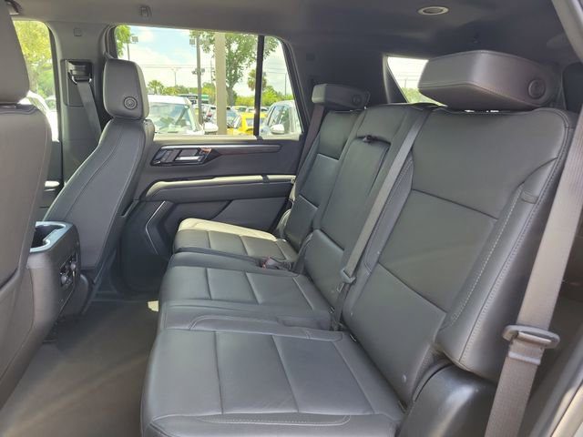 Used 2025 Chevrolet Tahoe LT AWD/4WD image 17