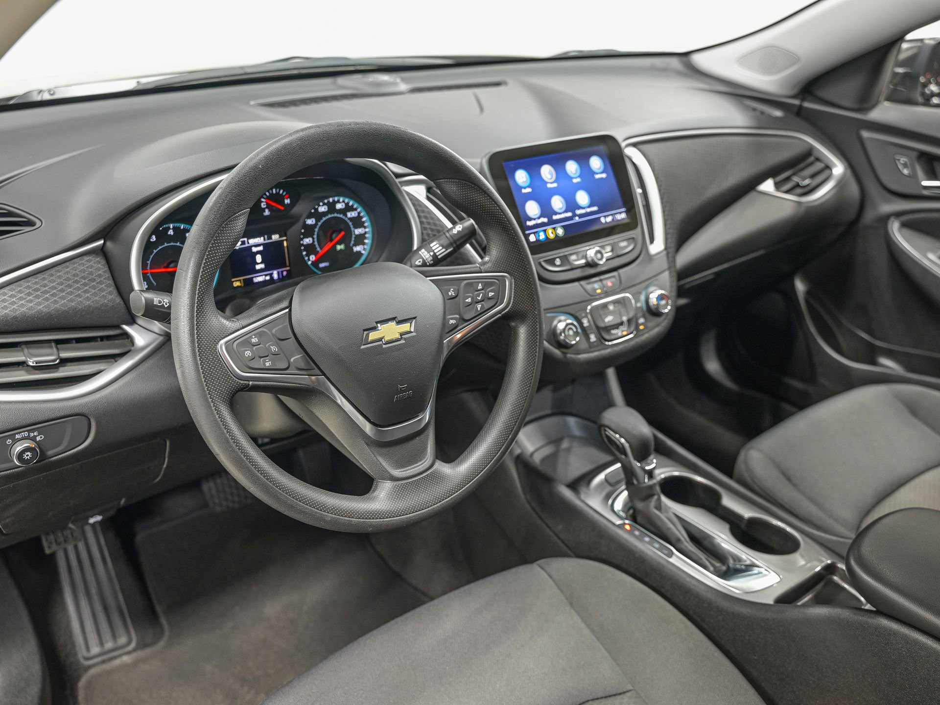 Used 2022 Chevrolet Malibu LS image 16