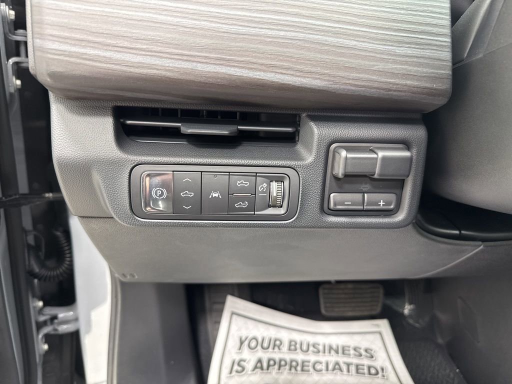 New 2025 GMC Sierra EV Denali AWD/4WD image 22