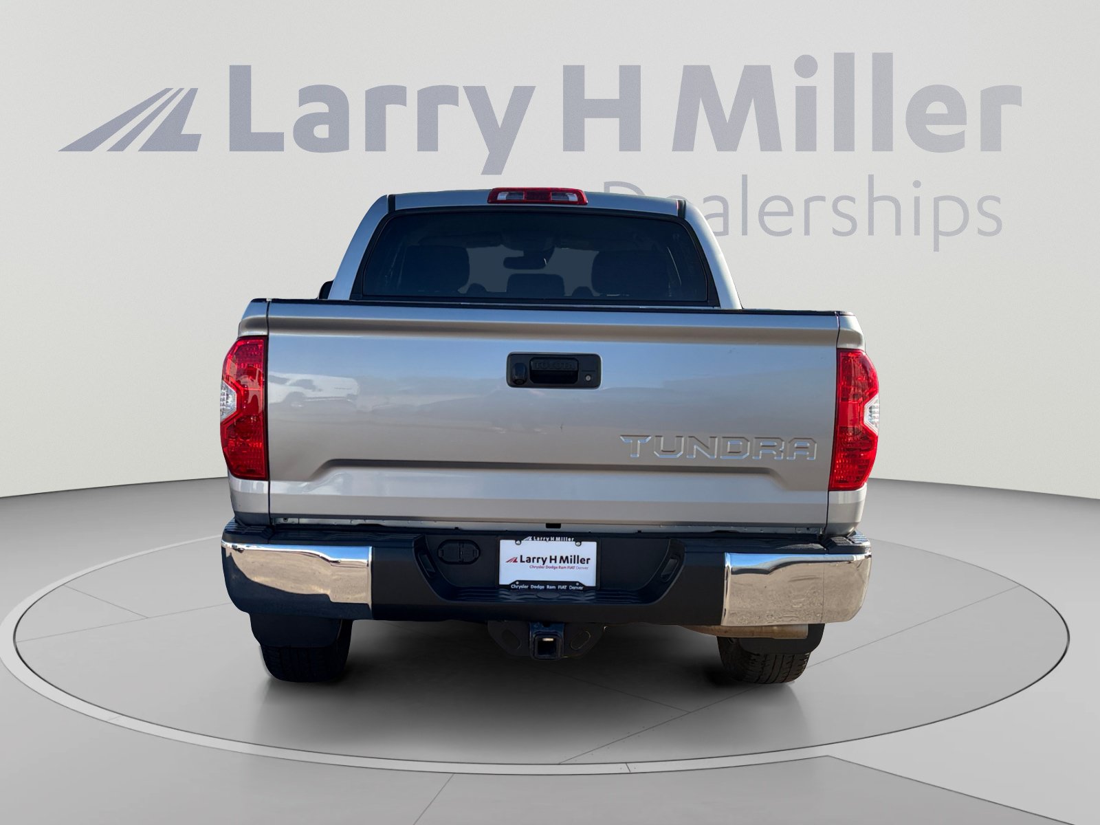 Used 2019 Toyota Tundra SR5 RWD image 4
