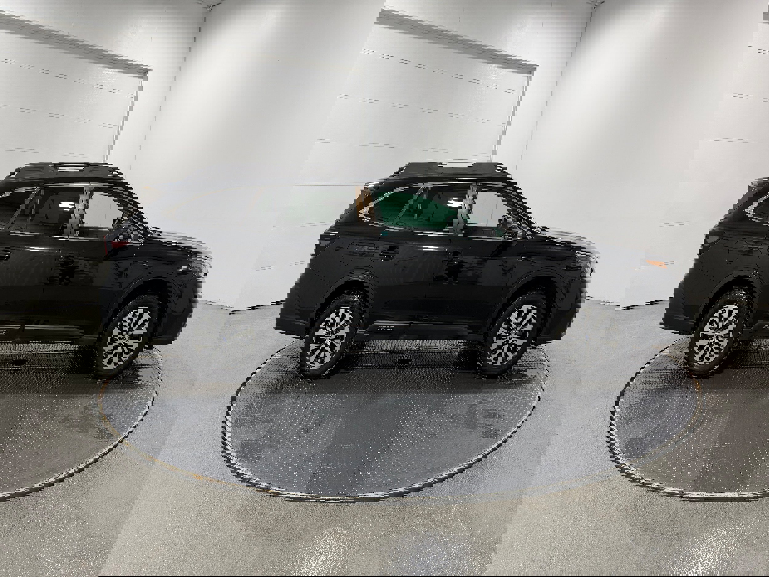 Used 2020 Subaru Outback Premium image 30