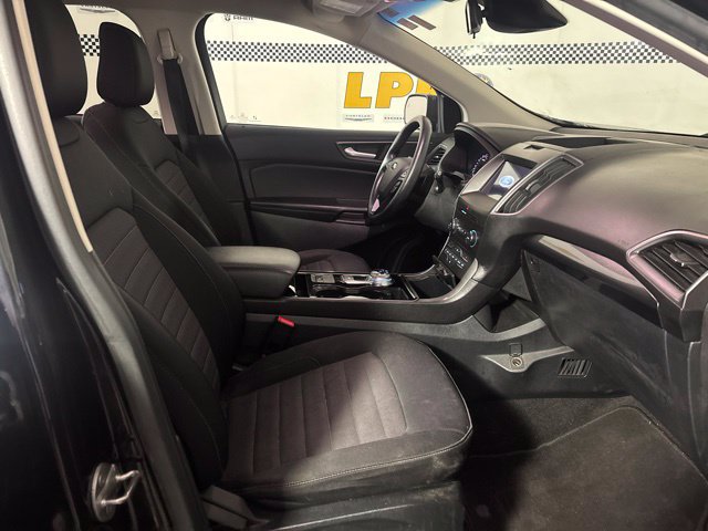 Used 2020 Ford Edge SE AWD/4WD image 14