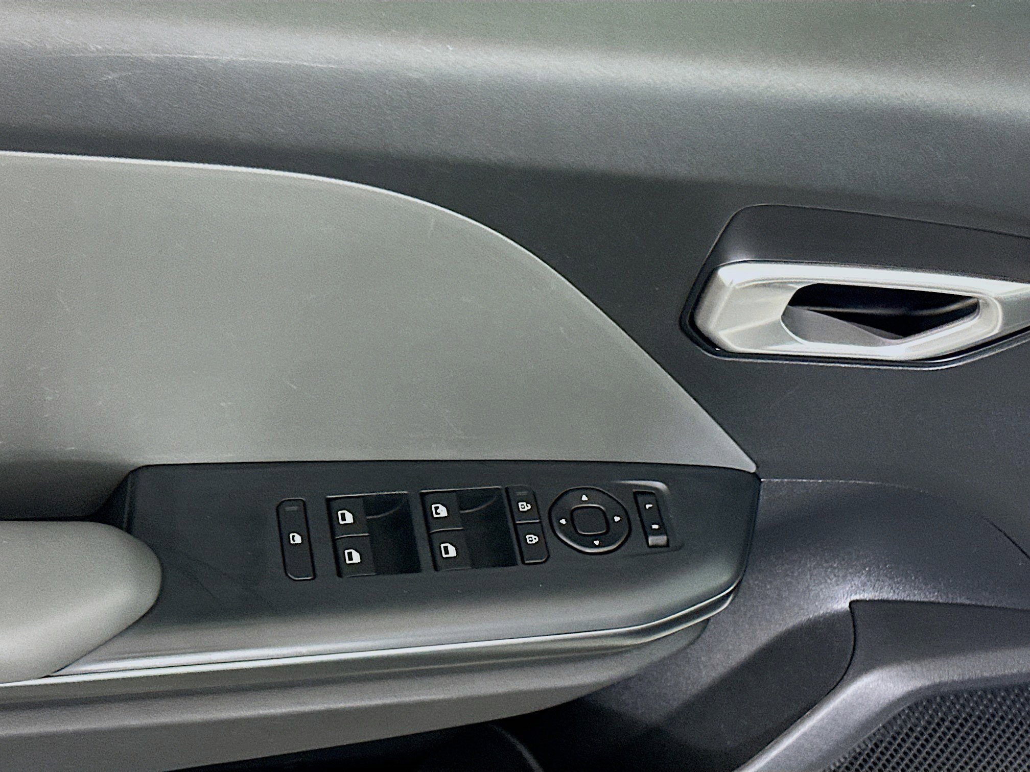 Used 2025 Kia K4 LXS image 15