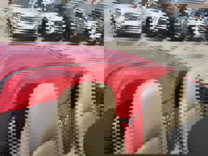 Used 2005 Chevrolet Corvette Convertible w/ Preferred Equipment Group image 17