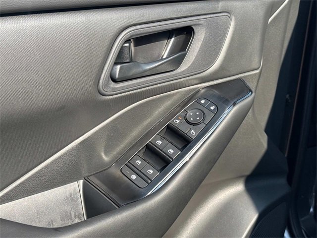 New 2026 Nissan Rogue S image 21