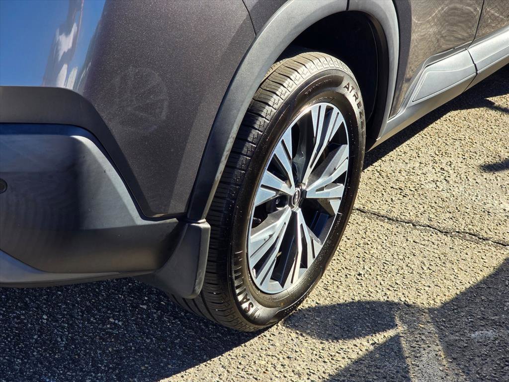 Used 2022 Nissan Rogue SV AWD/4WD image 20