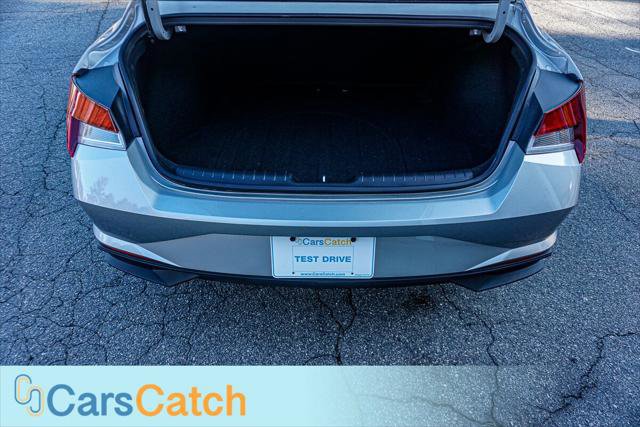 Used 2022 Hyundai Elantra SEL image 41