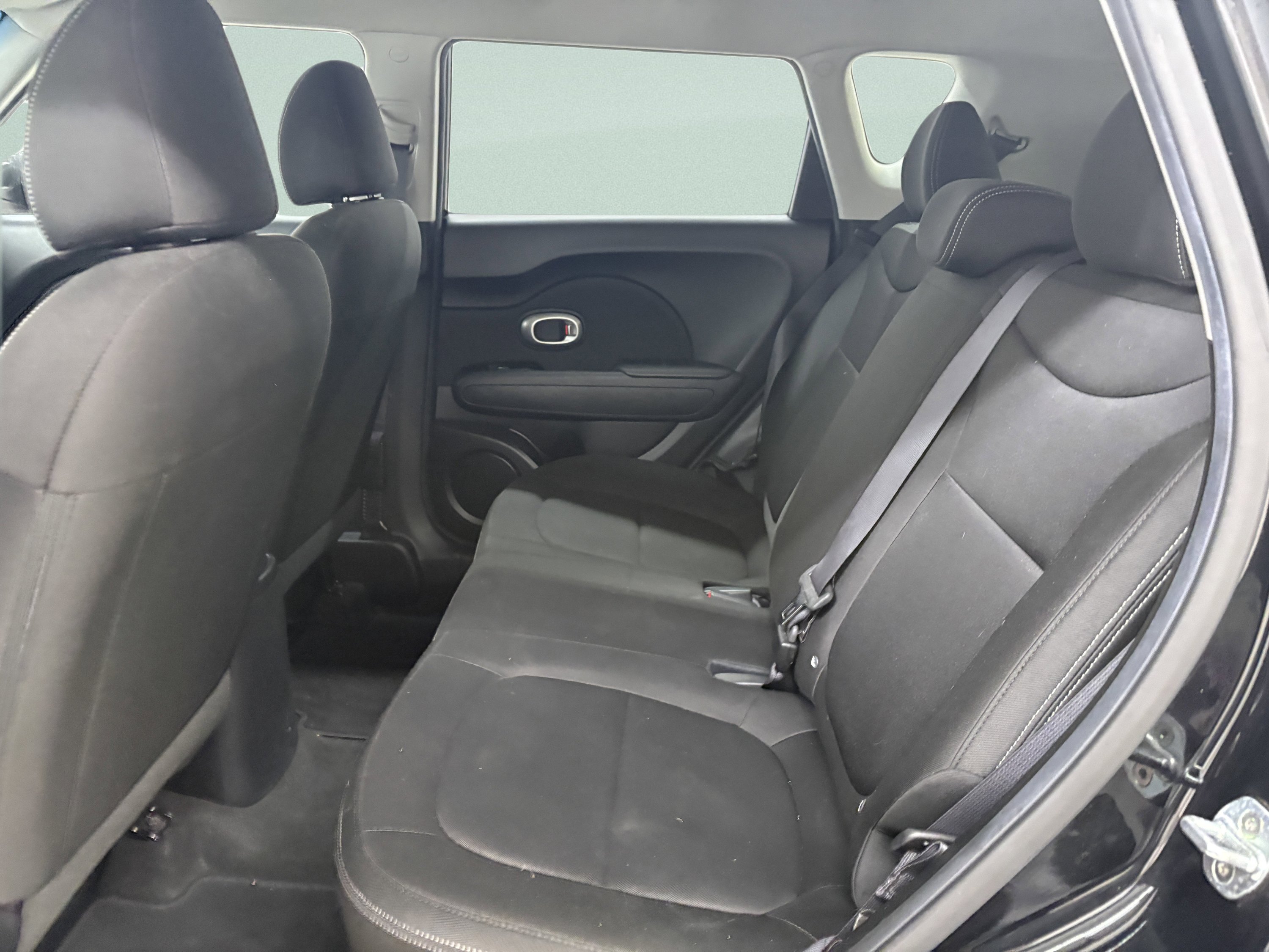 Used 2017 Kia Soul FWD image 13
