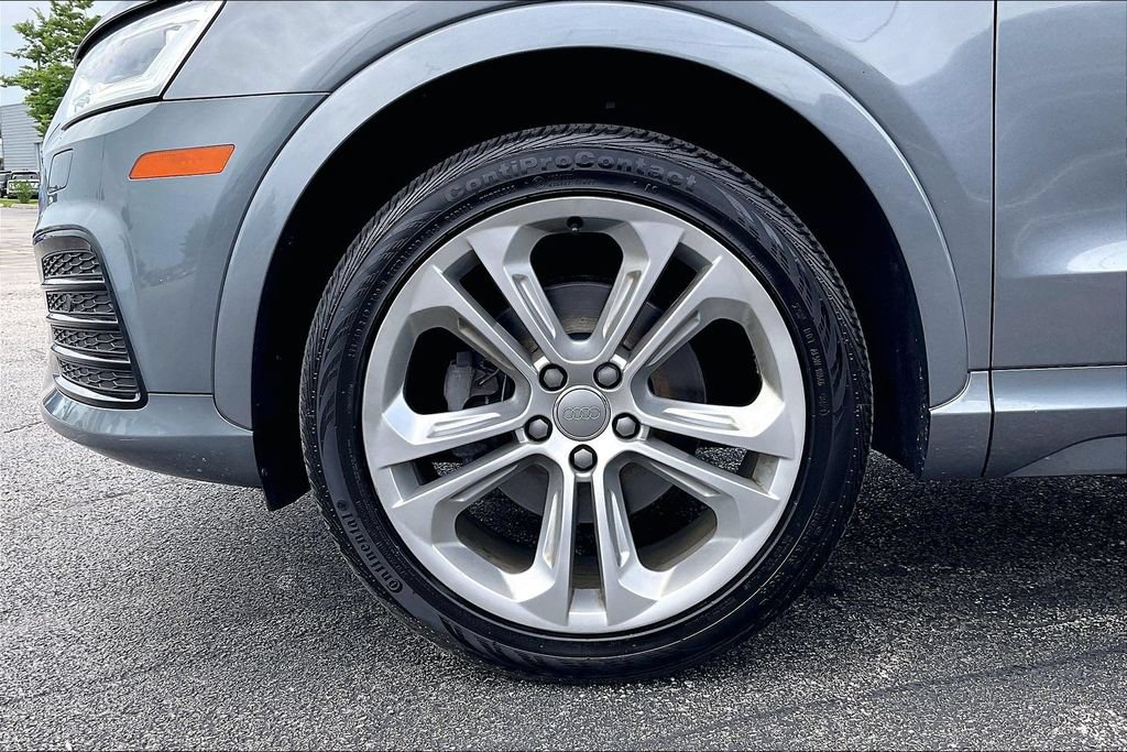 Used 2016 Audi Q3 2.0T Prestige w/ Prestige Package AWD/4WD image 10