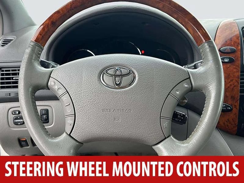 Used 2010 Toyota Sienna XLE Limited AWD/4WD image 9