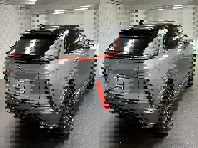 New 2026 Cadillac Lyriq V w/ Exterior Carbon Fiber Package image 4