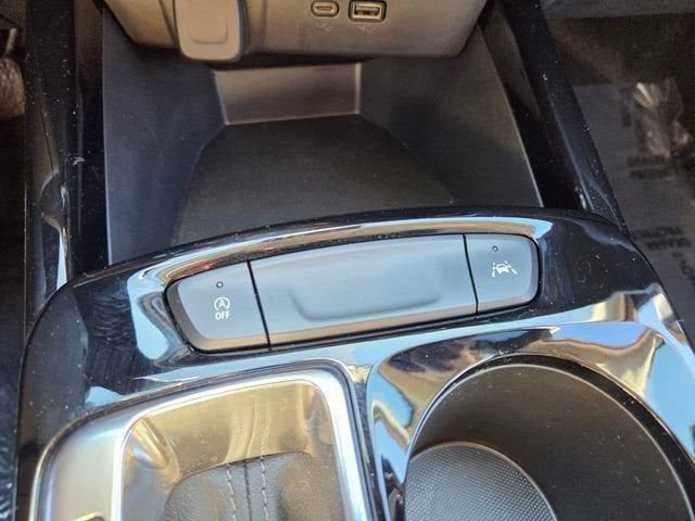 Used 2025 Chevrolet Trax LT w/ Driver Confidence Package image 26