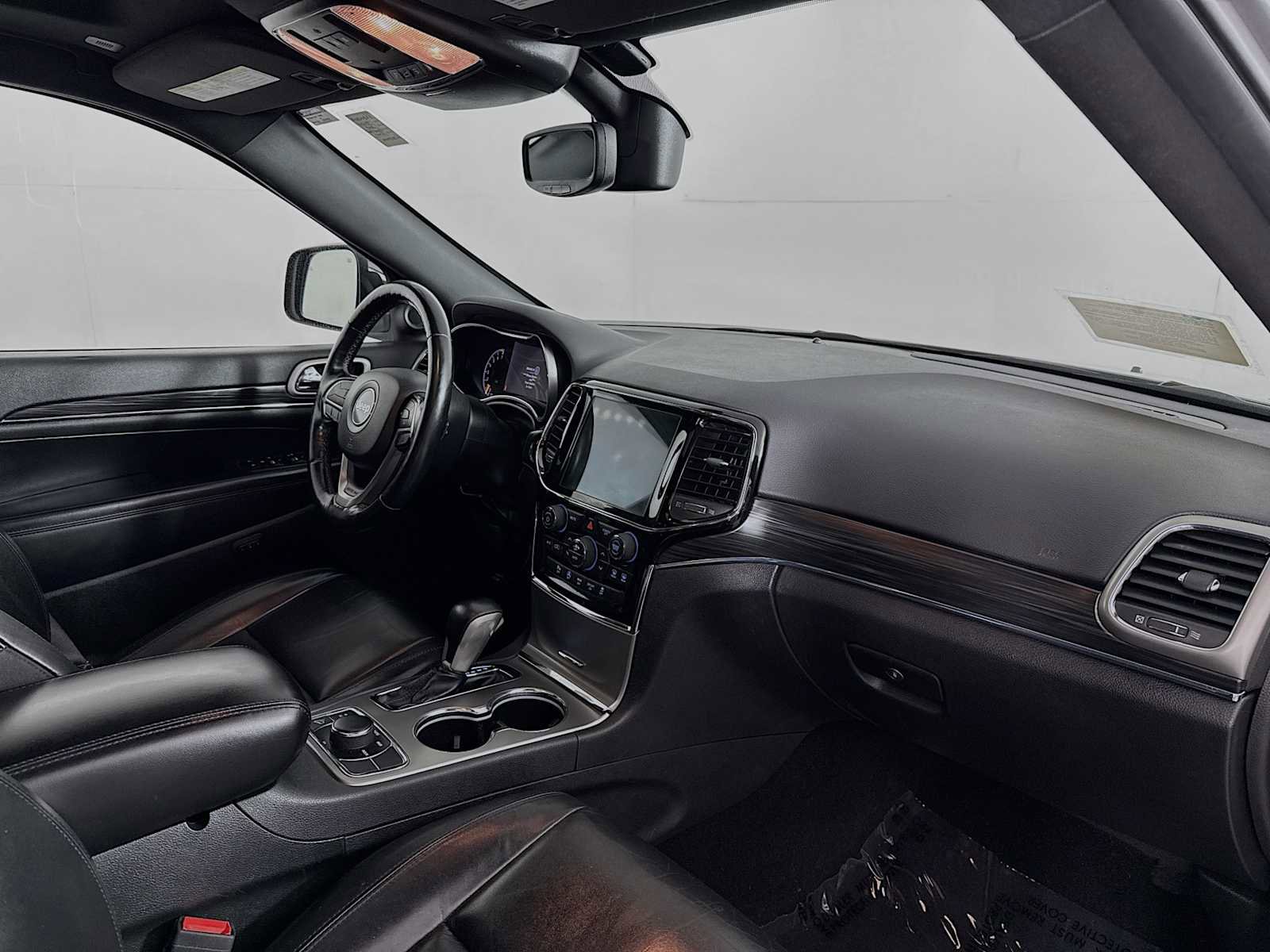 Used 2020 Jeep Grand Cherokee Limited w/ Premium Lighting Group image 27