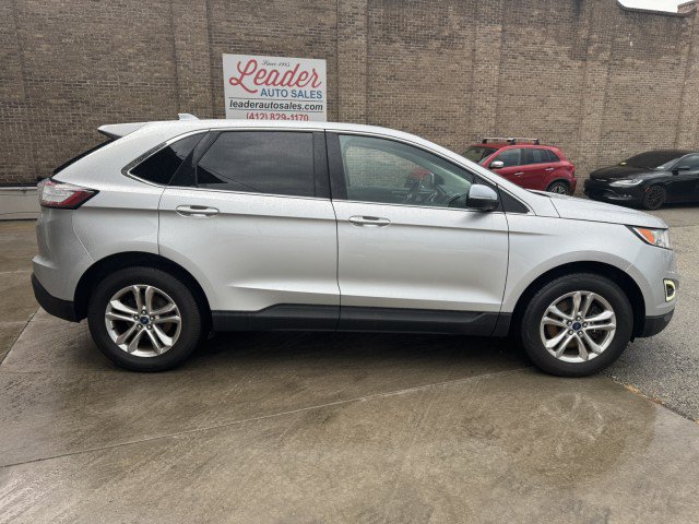 Used 2015 Ford Edge SEL w/ Equipment Group 201A AWD/4WD image 2