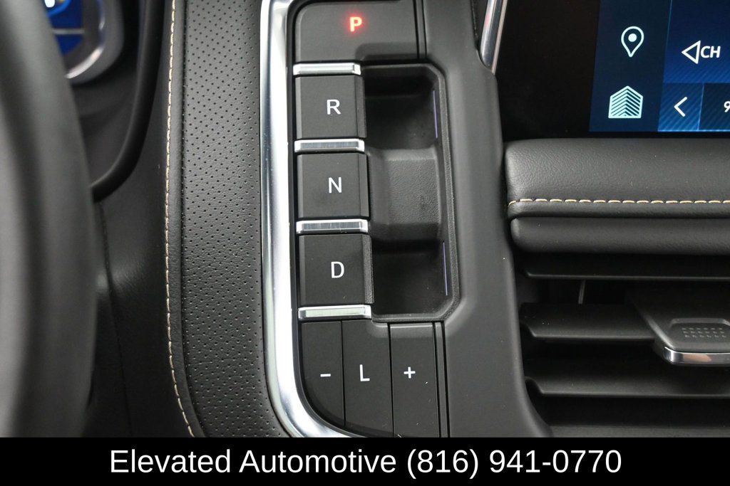 Used 2023 Chevrolet Tahoe Premier w/ Premium Package 2 RWD image 25