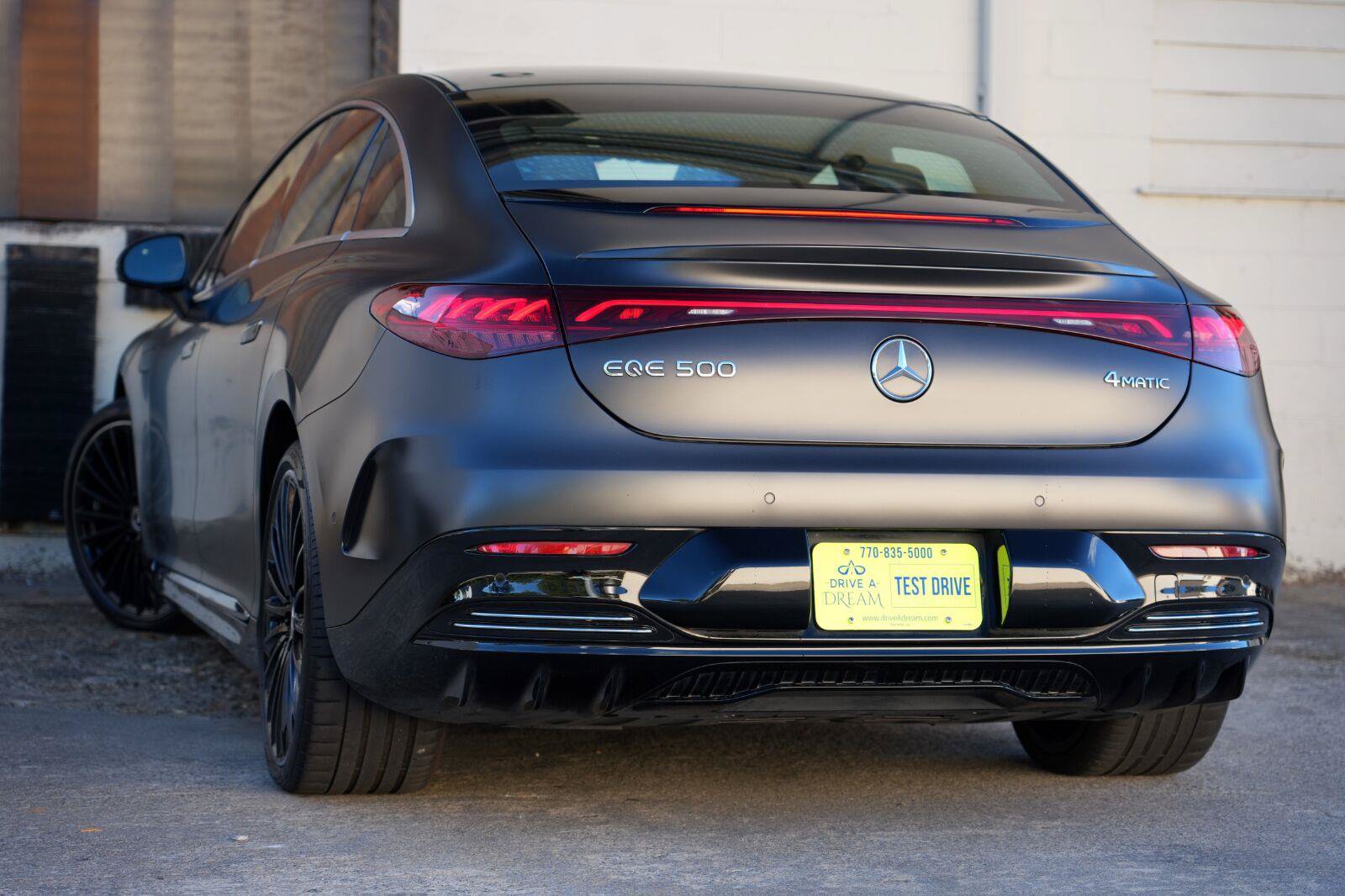 Used 2023 Mercedes-Benz EQE 500 4MATIC Sedan w/ Exclusive Trim Package image 6