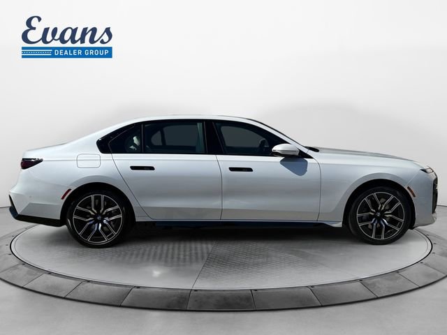 Certified 2024 BMW 760i xDrive w/ Executive Package image 8