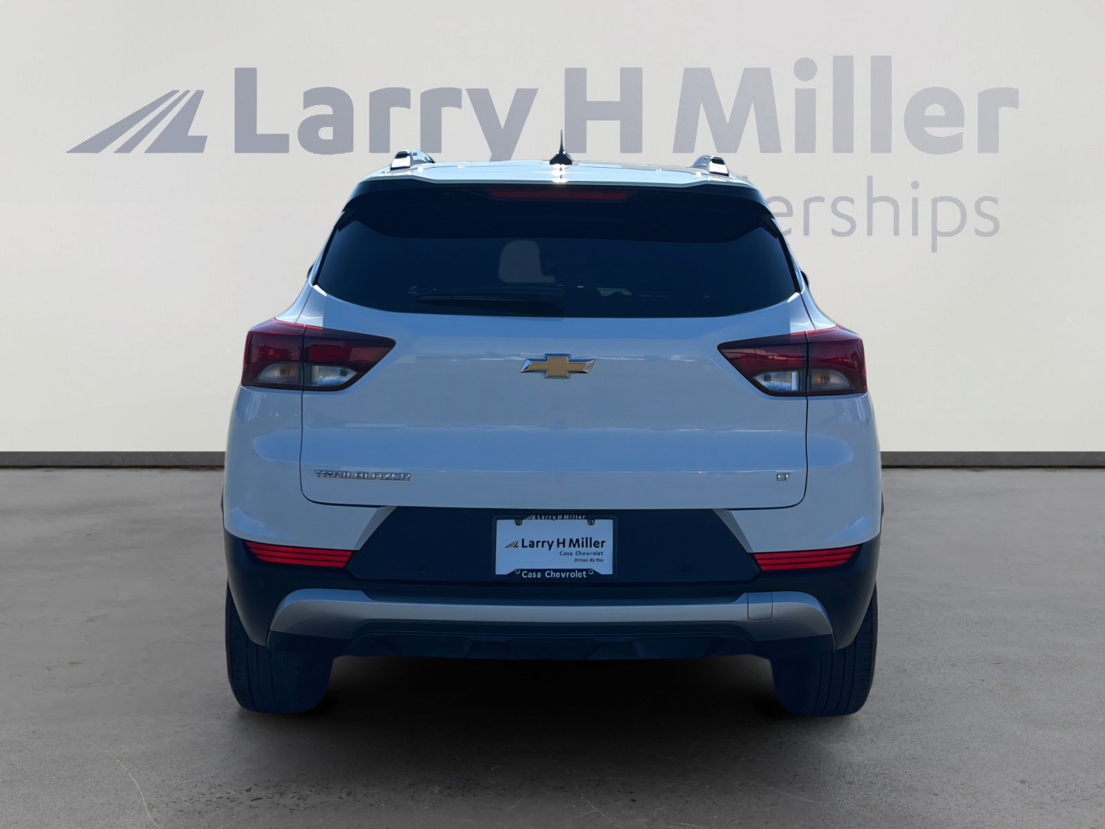 Used 2024 Chevrolet TrailBlazer LT w/ LT Cold Weather Package image 4