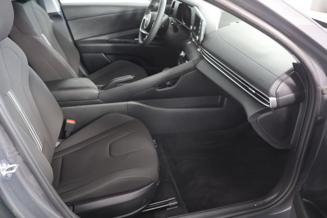 Certified 2023 Hyundai Elantra SEL FWD image 22