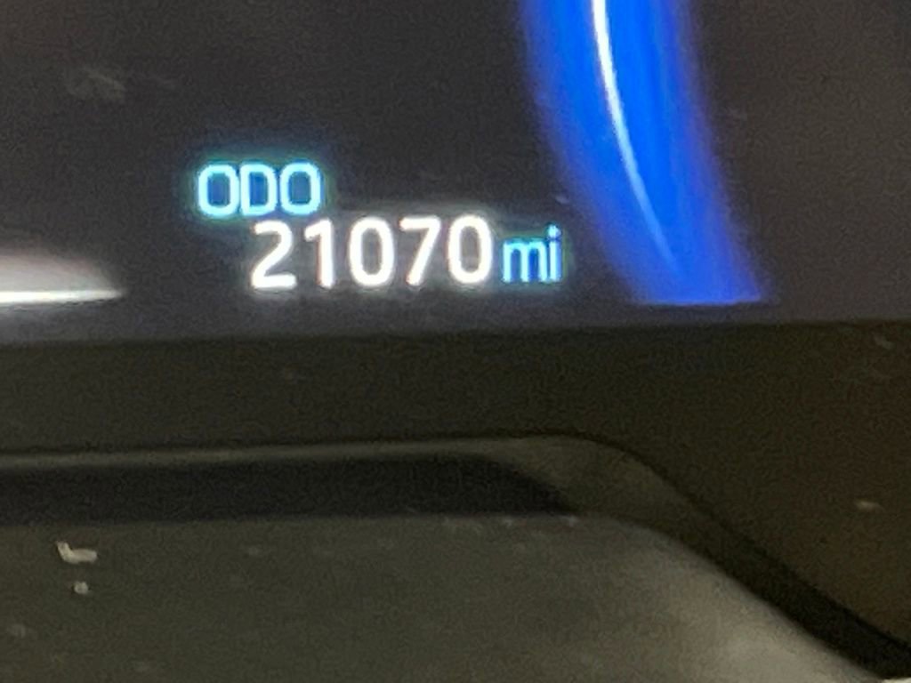 Certified 2025 Toyota RAV4 LE image 19