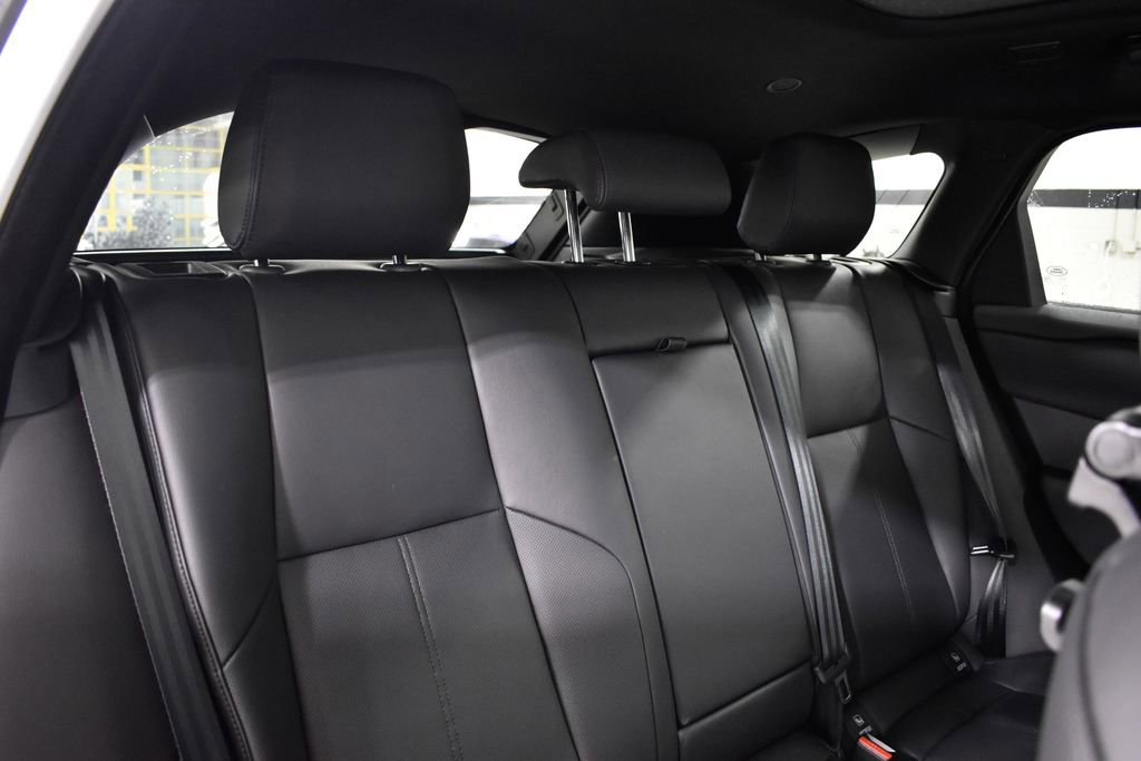 Used 2025 Land Rover Range Rover Velar Dynamic SE AWD/4WD image 32
