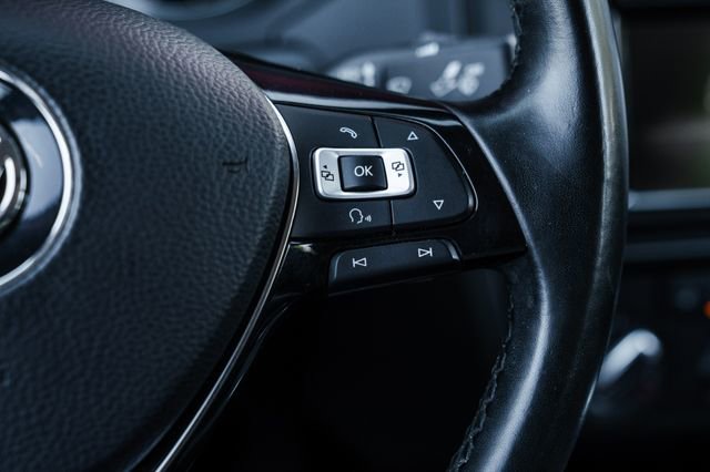 Used 2017 Volkswagen Jetta SE image 70