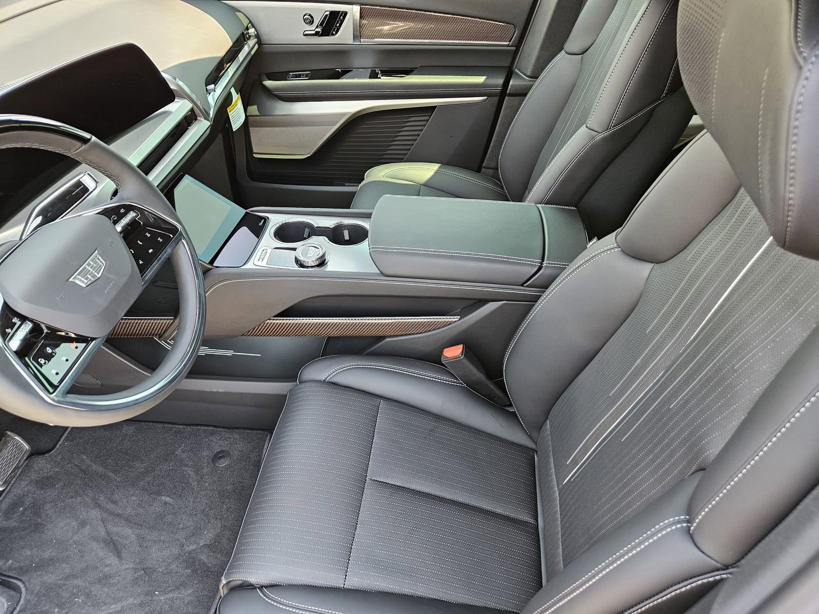 New 2026 Cadillac Vistiq Luxury image 16