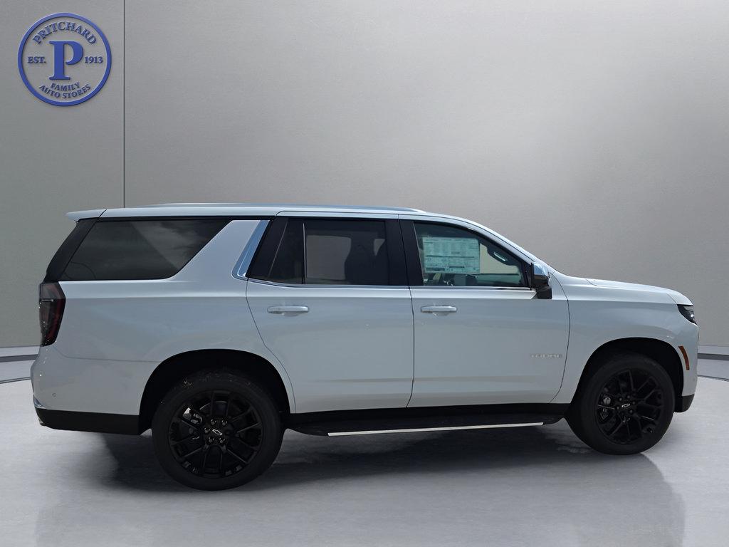 New 2026 Chevrolet Tahoe Premier w/ Sun And Tow Package AWD/4WD image 8