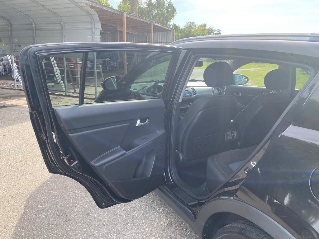 Used 2015 Kia Sportage LX FWD image 15
