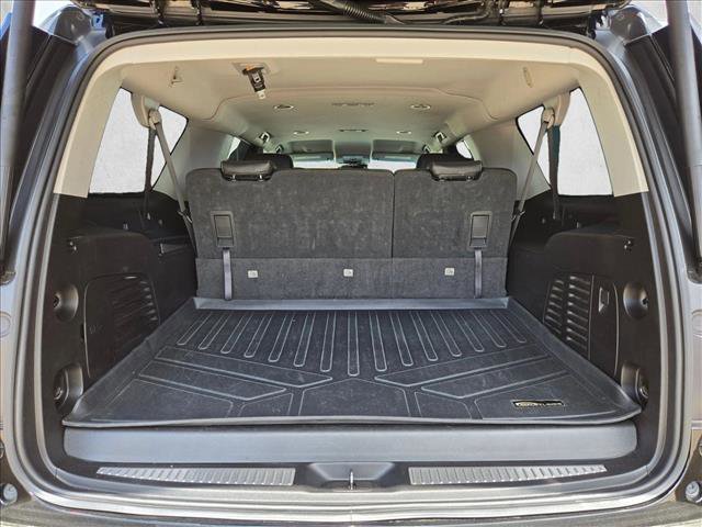 Used 2018 Chevrolet Suburban LT image 6